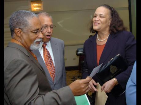 Harold Hoyte (left), then president and editor-in-chief at Nation Publishing in Barbados, is seen here with former Gleaner Editor-in-Chief Wyvolyn Gager (right) and Robert Levy, then president and CEO of Jamaica Boilers Group, on September 19, 2006, at the Hilton hotel in Kingston. Hoyte was the guest speaker at the Press Association of Jamaica’s fourth biennial Excellence in Media Lecture Forum and the Fair Play Awards. 