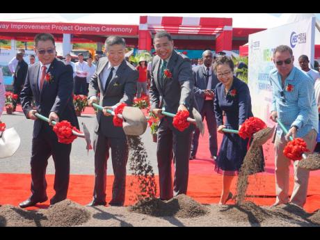 From left:  Xia Shaowu, chief of political section, Chinese Embassy in Jamaica; Chinese Ambassador to Jamaica H.E. Tian Qi; Prime Minister Andrew Holness; Dr Hu Zhimin, general manager of CHEC Americas; and Daryl Vaz, at the opening ceremony of the South C