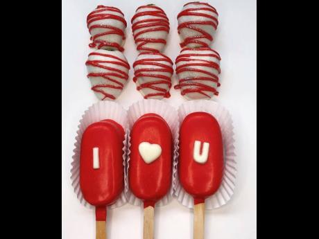 Say ‘I love you’ to mom with these chocolate-covered strawberries and cakesicles. 