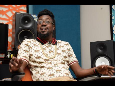 Beenie Man proclaimed Ghanaian dancehall entertainer Stonebwoy the ‘Prince of Dancehall’ during an interview on Accra radio station Okay 101.7 FM on Monday.