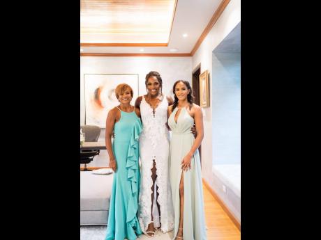 From left: Rosemarie Voordouw, mother of the bride; Liane Barakat and Gabrielle Chung, sister of the bride and maid of honour.