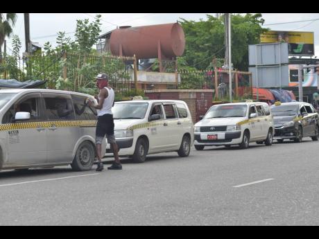 
The taxi operators, who are calling for a fare increase, say rising gas prices have forced them to mark up the fares.