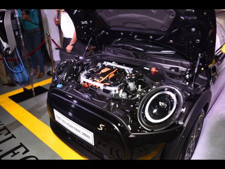 The audience at the launch of the all-electric MINI got an up-close look at the vehicle’s electric motor. Unlike it’s gasoline fuelled sister, this all-electric model delivers instant power and can take the driver from 0 – 100km in 7.3 seconds and 0-