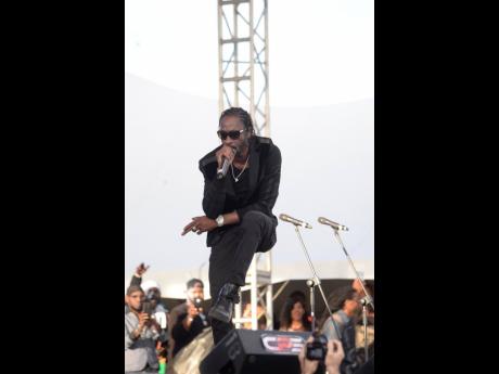 
Dancehall icon Bounty Killer turns 50 today. The milestone will be marked with a celebration dubbed ‘It’s a Party’, a toast to his 1998 hip hop banger featuring Free, Cocoa Brovaz and Nona Hendryx. 