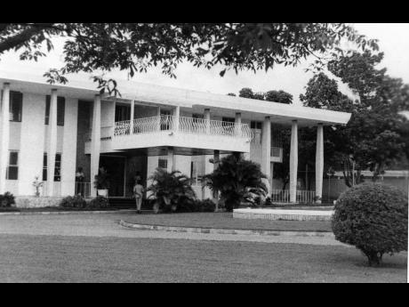 
This 1981 photo shows the modernistic, neo-American shape of Jamaica House.