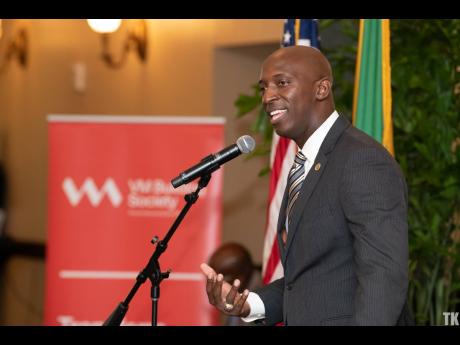 City of Miramar Mayor Wayne Messam acknowledges VM Group’s contribution to the special occasion, which honoured heroes who hail from Miramar’s Jamaican community.