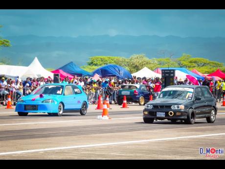 More action from the recently held Drag Rivals meet.