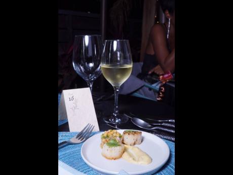 The citrus butter-seared scallops with plantain salsa was perfectly paired with the Sea Dun Chardonnay. 