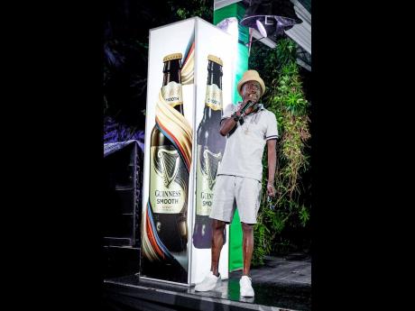 The ‘Doctor’ Beenie Man delivered a sensational performance to the delight of partygoers. 