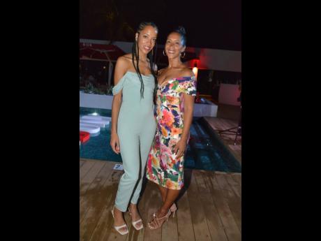 It was a sister act for designer Carly Cushnie who flew in from New York and Elle Creative Partner Leisha Wong.