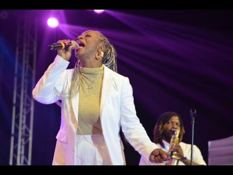 Multi-Grammy-winning singer-songwriter Regina Belle performed some of her many classic hits at Perry’s Pre-Mothers Day event at Hope Gardens last Saturday.