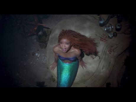 Halle Bailey shines as she plays the role of Ariel.