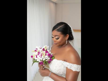 The bride was honoured that her sister and maid of honour, Tamieka Boodie, provided the glamorous look as her official make-up artist on her walk to ‘I do’.