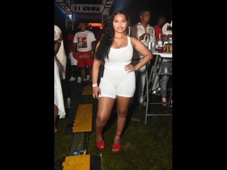 Moneke Edwards joined the festivities at Wavz Beach, rocking an all-white outfit with an obligatory splash of red. 