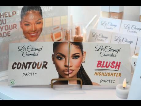 Le Champ Cosmetics sister palettes for contour and blush/highlighter.