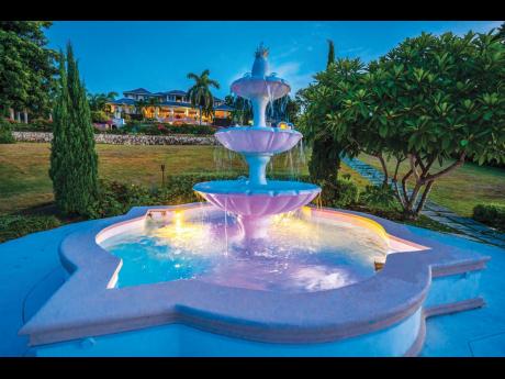 A water fountain, most fitting for a royal palace or public park, enjoys pride of place here.