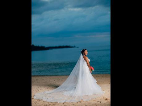 This Helen G ballgown enhanced Jhaneil’s beauty on her special day.