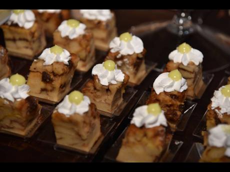 Feast your eyes on this scrumptious bread pudding display.
