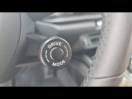 Unlike previous models which had the Drive Mode option on the dial, this can be turned left or right to show the options in the gauge cluster. 