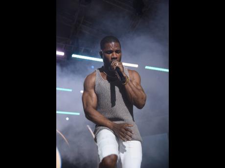 
International Gospel Artiste Kirk Franklin performing at the ‘Fun in the Son’ concert on April 20 at the National Stadium.