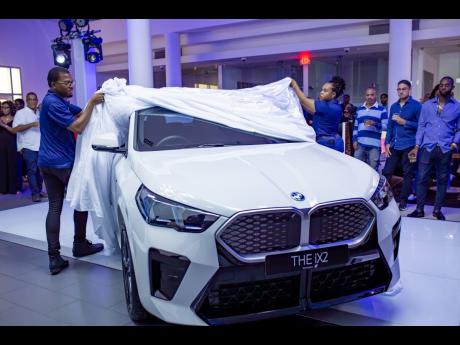 Bold and sleek with an authoritarian presence – minus the emissions. Exclusively-invited guests and BMW customers got a chance to get up-close and personal with the brand-new, fully-electric BMW iX2 in Alpine White at BMW Kingston last Friday night. The 