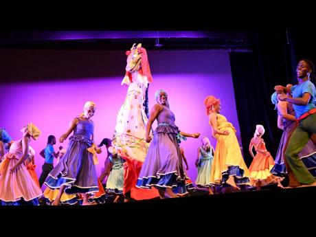 Horse Head towers above the dancers during ‘Gerrehbenta’.